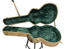 Charger l'image dans la galerie, Godin 053377 Connaisseur MJ Sunset Burst Maho Acoustic Guitar with Case- MADE IN CANADA
