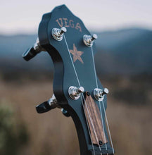 Charger l'image dans la galerie, DEERING VEGA® VINTAGE STAR 5 STRING BANJO
