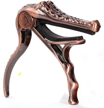 Charger l'image dans la galerie, Alice A007G/PB Capo de guitare en alliage d'aluminium en forme d'aligater Bronze 
